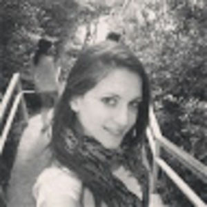 Meet your Posher, Lina